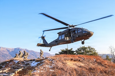 SOUTH KOREA (Dec. 18, 2025) — U.S. Army Soldiers assigned to 2nd Battalion, 2nd Aviation Regiment, 2nd Combat Aviation Brigade, 2d Infantry Division/ROK-U.S. Combined Division, alongside 1st Battalion, 38th Infantry Regiment, 1st Stryker Brigade...