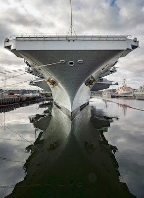 USS Nimitz (CVN 68) Project Team members completed a Carrier Incremental Availability two days early, April 13, 2020, at Puget Sound Naval Shipyard & Intermediate Maintenance Facility in Bremerton, Washington. Now, five years later, Nimitz is nearing the end of its long service to the Navy and the nation. (U.S. Navy photo by Scott Hansen)