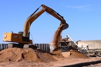 The U.S. Army Corps of Engineers contractors install border panels at the east end of the BMGR-1 project site near Yuma, Arizona, Jan 14. USACE is replacing permanent border barriers along the southern border of the U.S. at the direction of the U.S. Army by the Secretary of War, in response to the presidential national emergency declaration dated Jan. 20, 2025, authorizing the use of Section 2803 of Title 10, U.S. Code. (No one in this image crossed the international border)