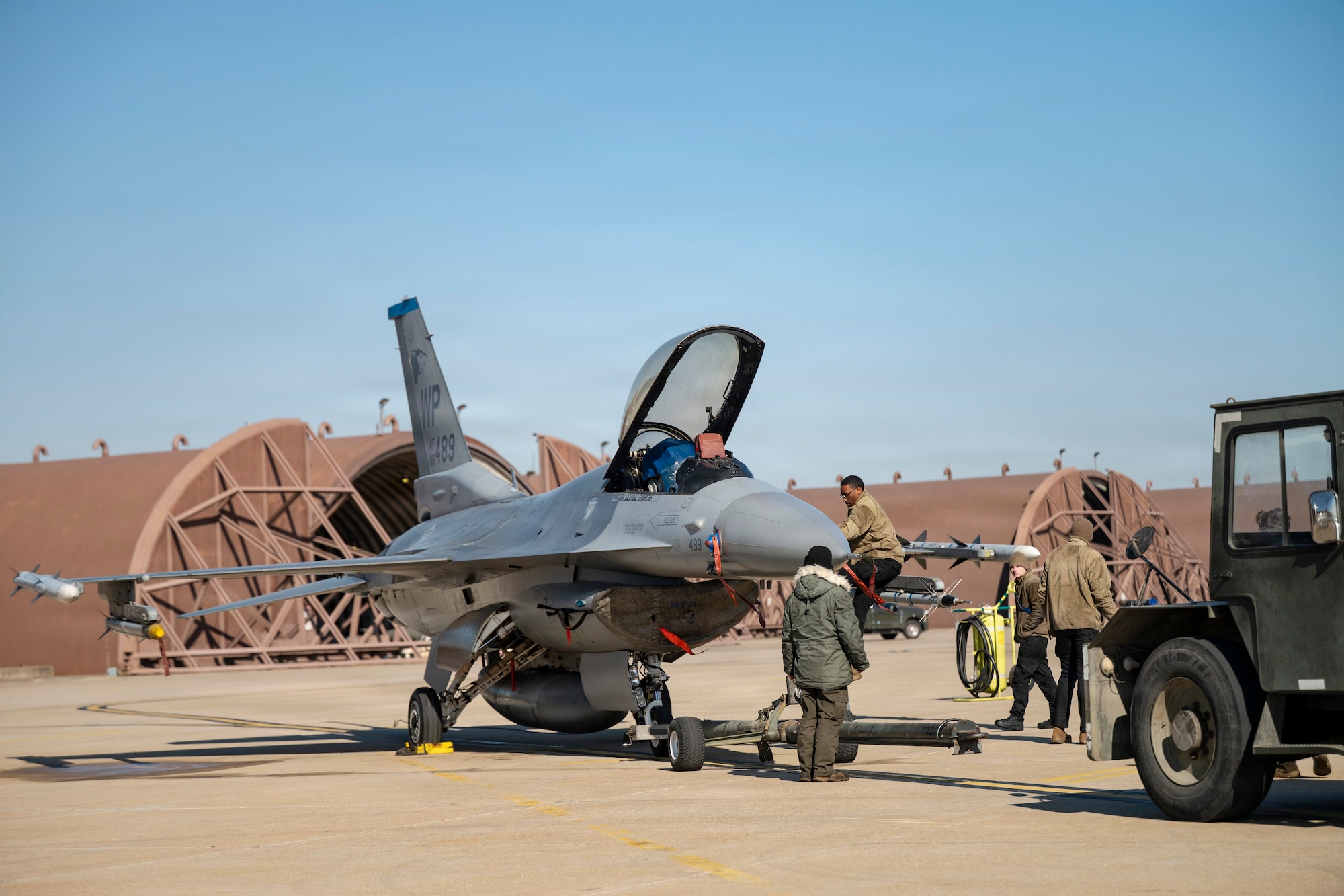 U.S. Air Force maintainers assigned to the 35th Fighter Generation Squadron prepare an F-16 Fighting Falcon for a flight at Osan Air Base, Republic of Korea, Jan. 21, 2026.