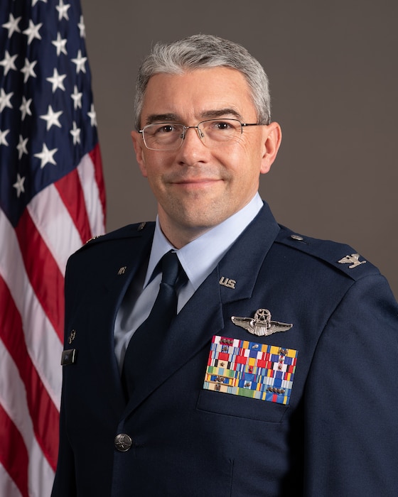 Col Kevin Snow biography photo. Full biography coming soon.