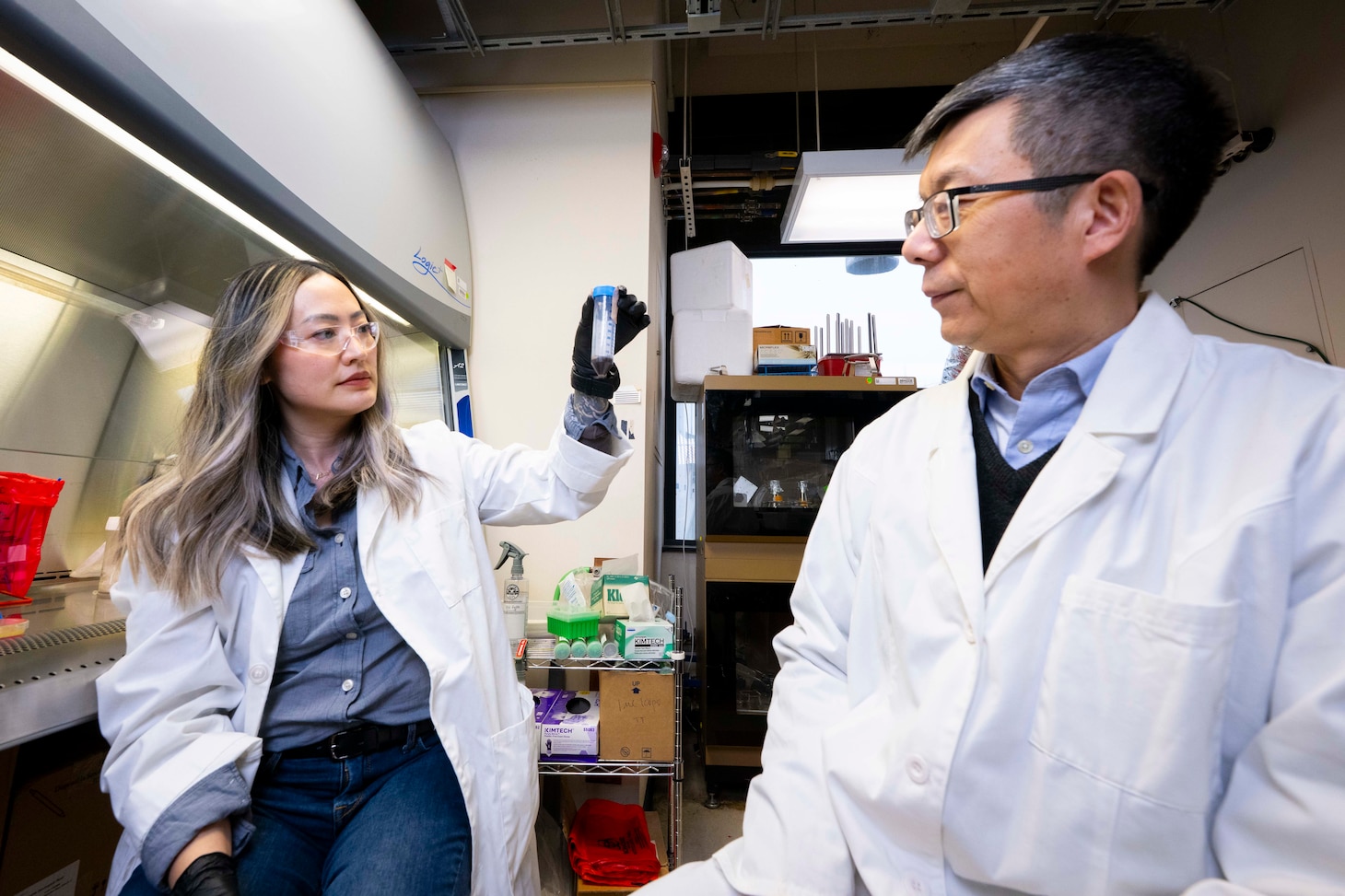 Tiffany Hennessa (left), Ph.D., U.S. Naval Research Laboratory (NRL) research biologist, and Zheng Wang, Ph.D., NRL research biologist, analyze a microbial sample in Washington, D.C., Jan. 9, 2026. Scientists at NRL sent microbial samples aboard the International Space Station to investigate how microgravity affects microbial metabolism and biomaterial production. (U.S. Navy photo by Sarah Peterson)