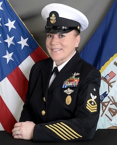 Senior Chief Anaalicia Henderson