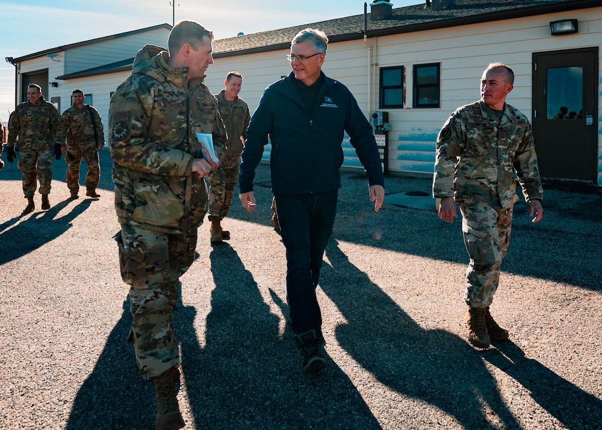 During the tour, Meink observed how Airmen sustain a ready and secure deterrent force while adapting legacy systems to support future modernization requirements. (U.S. Air Force photo by Staff Sgt. Michael A. Richmond)