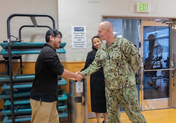 Vice Adm. Scott Gray, Commander, Navy Installations Command (CNIC) tours Commander, Fleet Activities Yokosuka’s (CFAY) Fleet Recreation Center.
