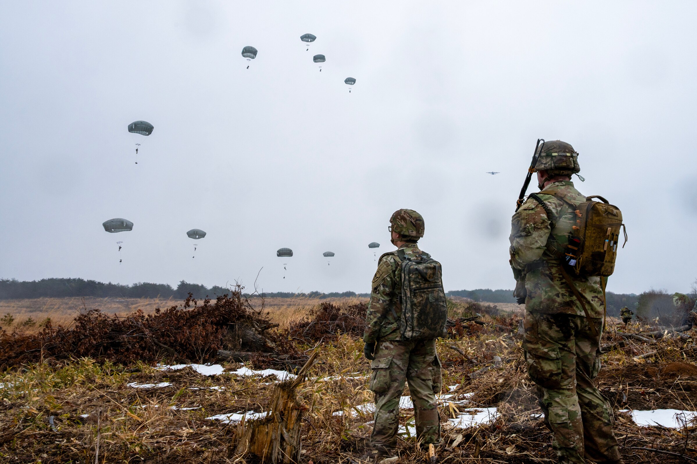 Yokota supports first JGSDF-hosted multinational airborne exercise