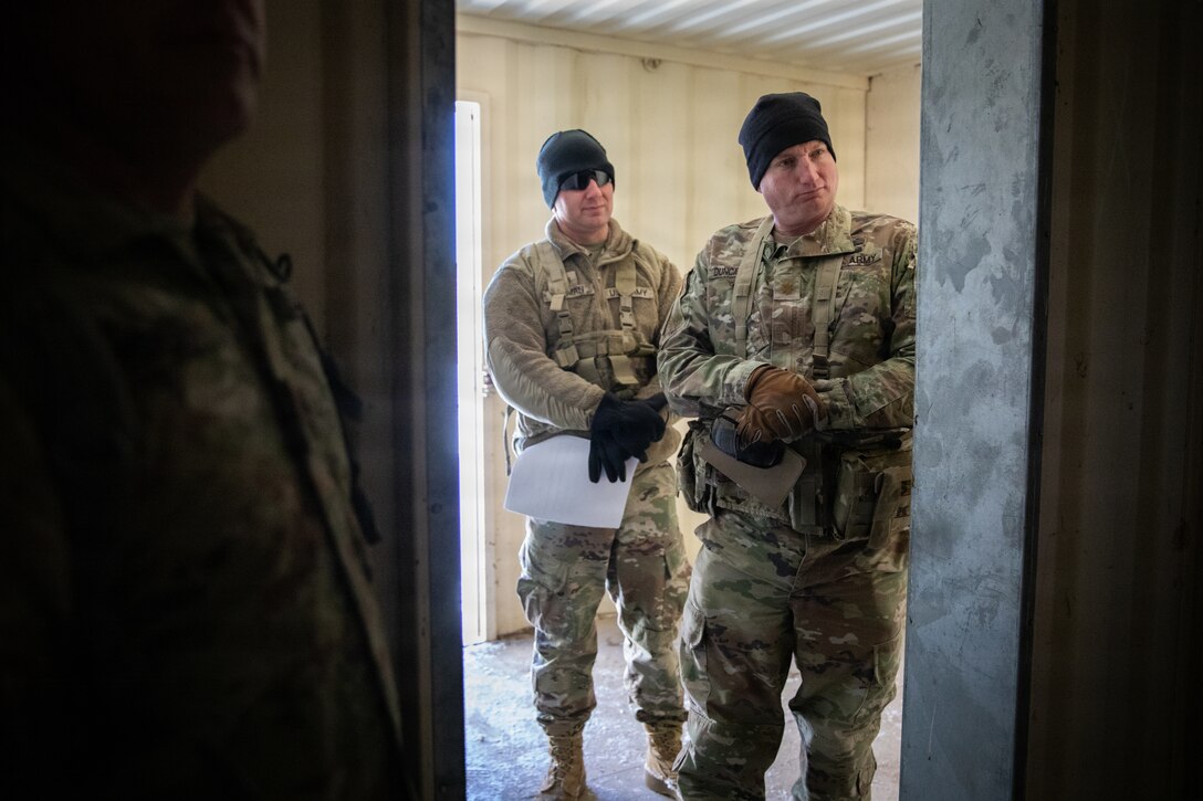 412th CA Battalion Conducts MET Lanes Training