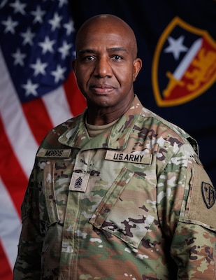 Official photo of CSM James Edward Morris Jr.