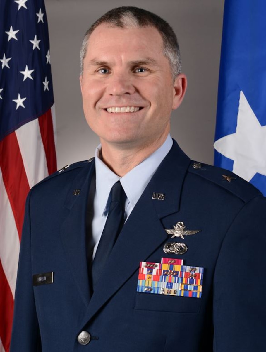 This is the official photo of Brig. Gen. Harold W. Linnean III.