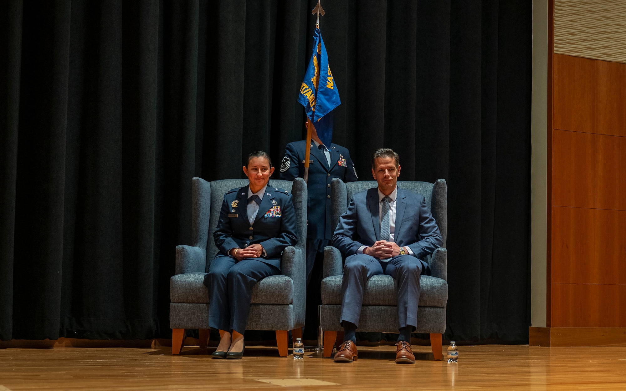 Malesra and Ellinger sitting together.