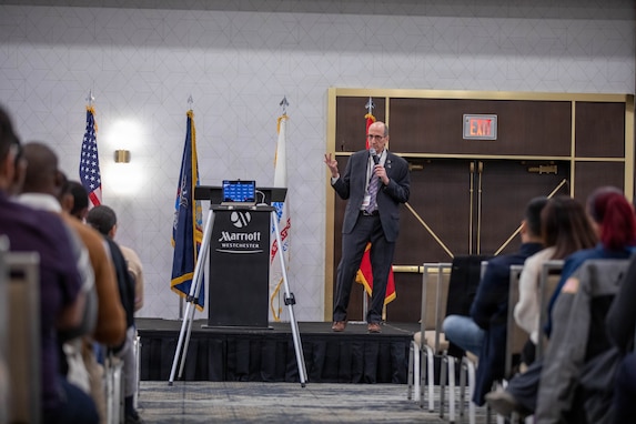 Army Reserve promotes connection during Yellow Ribbon Event