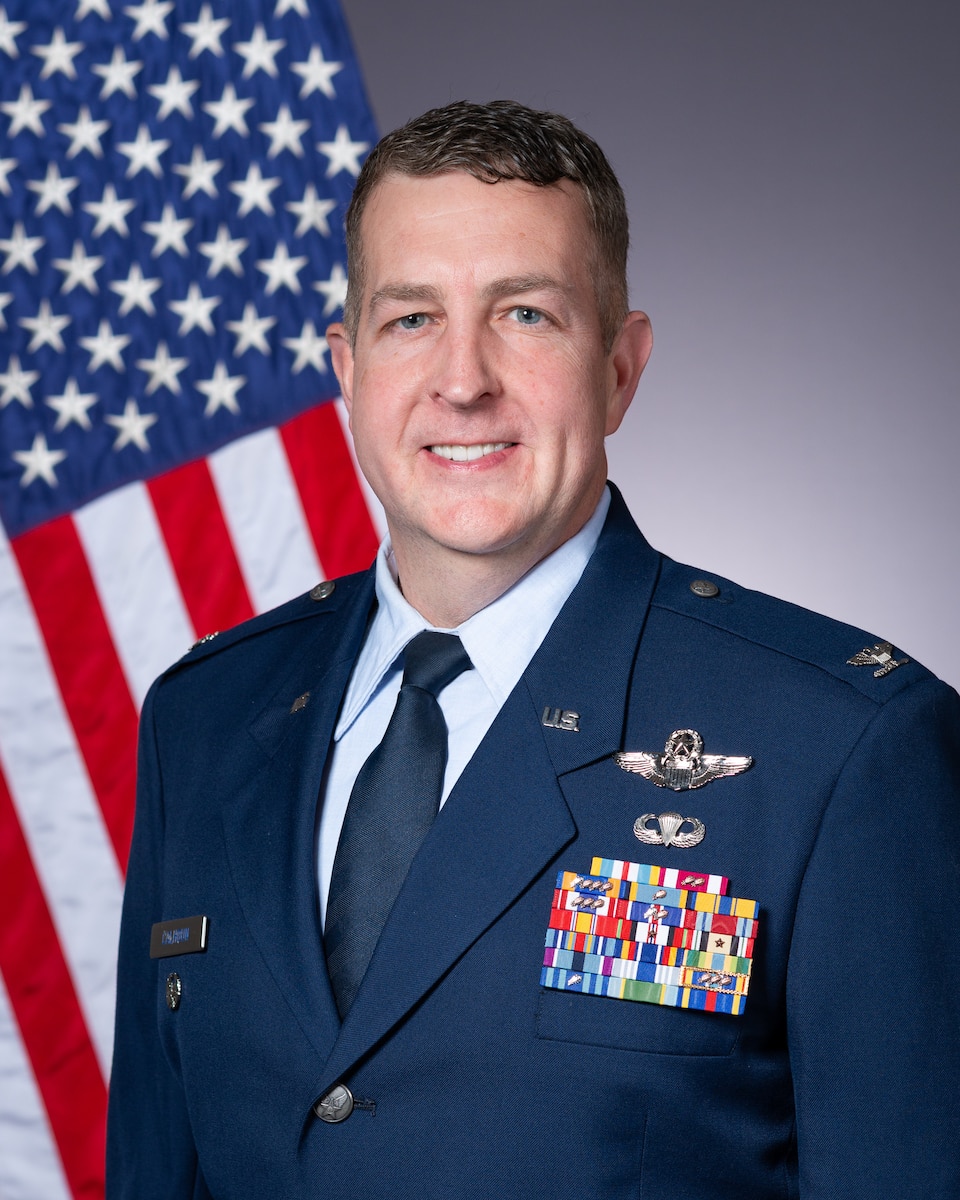 Col. Paul Calhoun Official Photo