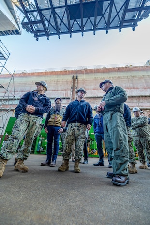 Adm. John Kilby, vice chief of naval operations, tours Dry Dock 6, Jan. 23, 2026, at Puget Sound Naval Shipyard & Intermediate Maintenance Facility in Bremerton, Washington.