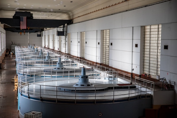 Little Rock District Generates Hydropower during Winter Storm 2026