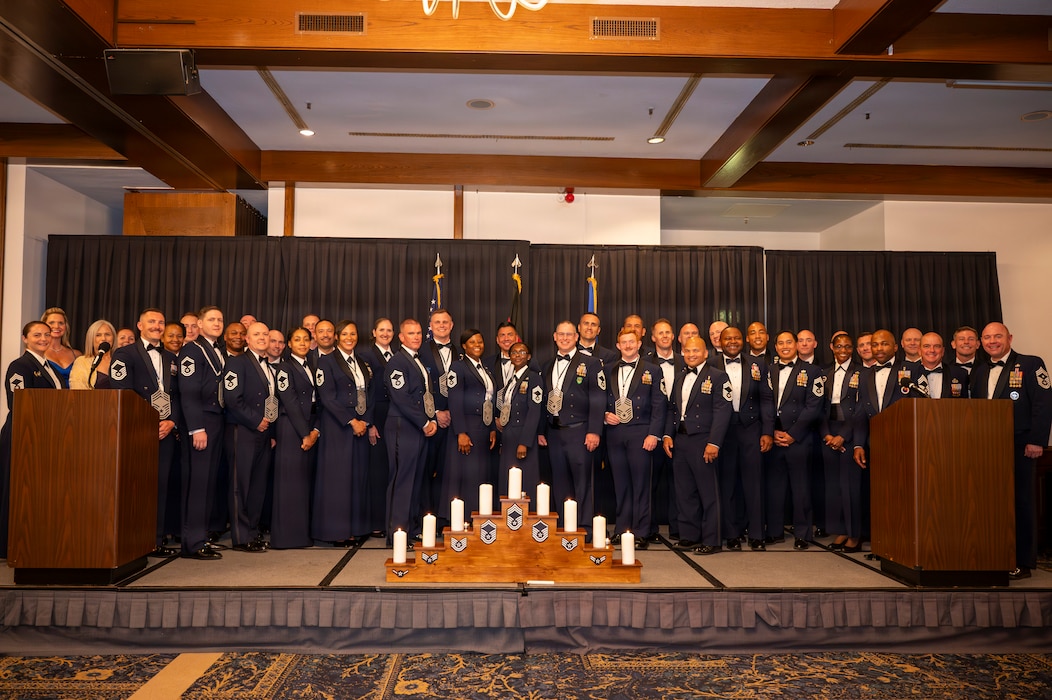 A group photo of Airmen
