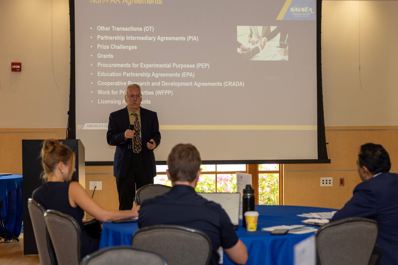 Dr. Joe Teter discusses technology transfer opportunities and pathways for industry collaboration during Carderock's Sensors & Autonomy Reverse Pitch Day.