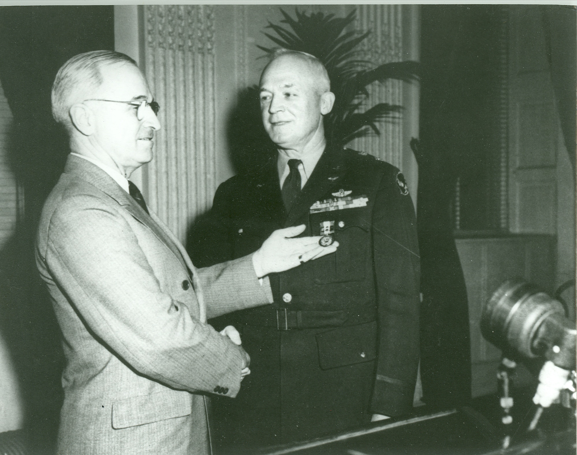 President Truman decorates Henry Arnold as five-star rank of General of the Air Force on his retirement in 1946. He remains the only officer ever to hold the five-star rank of General of the Air Force. (U.S. Air Force photo)
