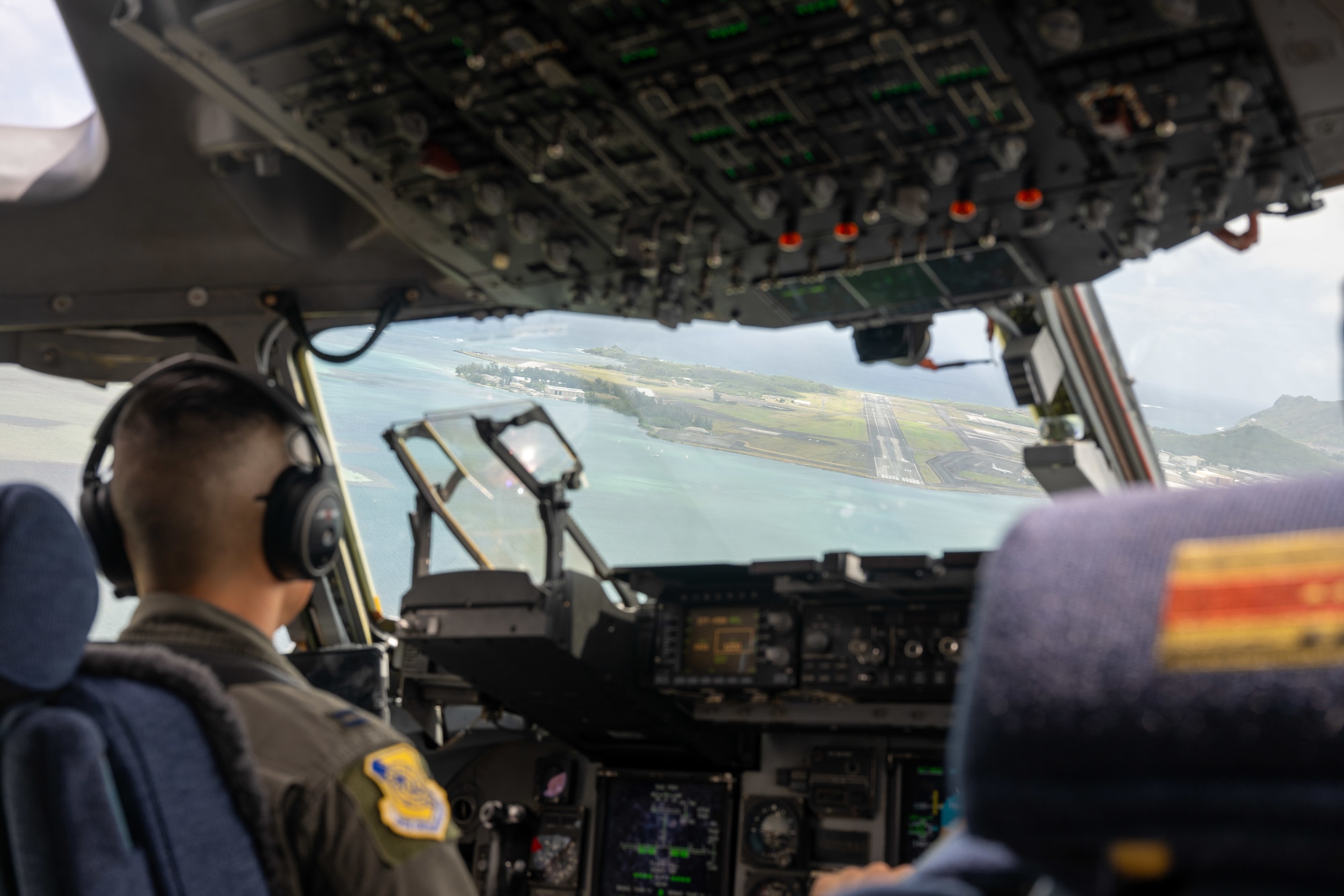 535th Airlift Squadron performs routine training > Pacific Air
