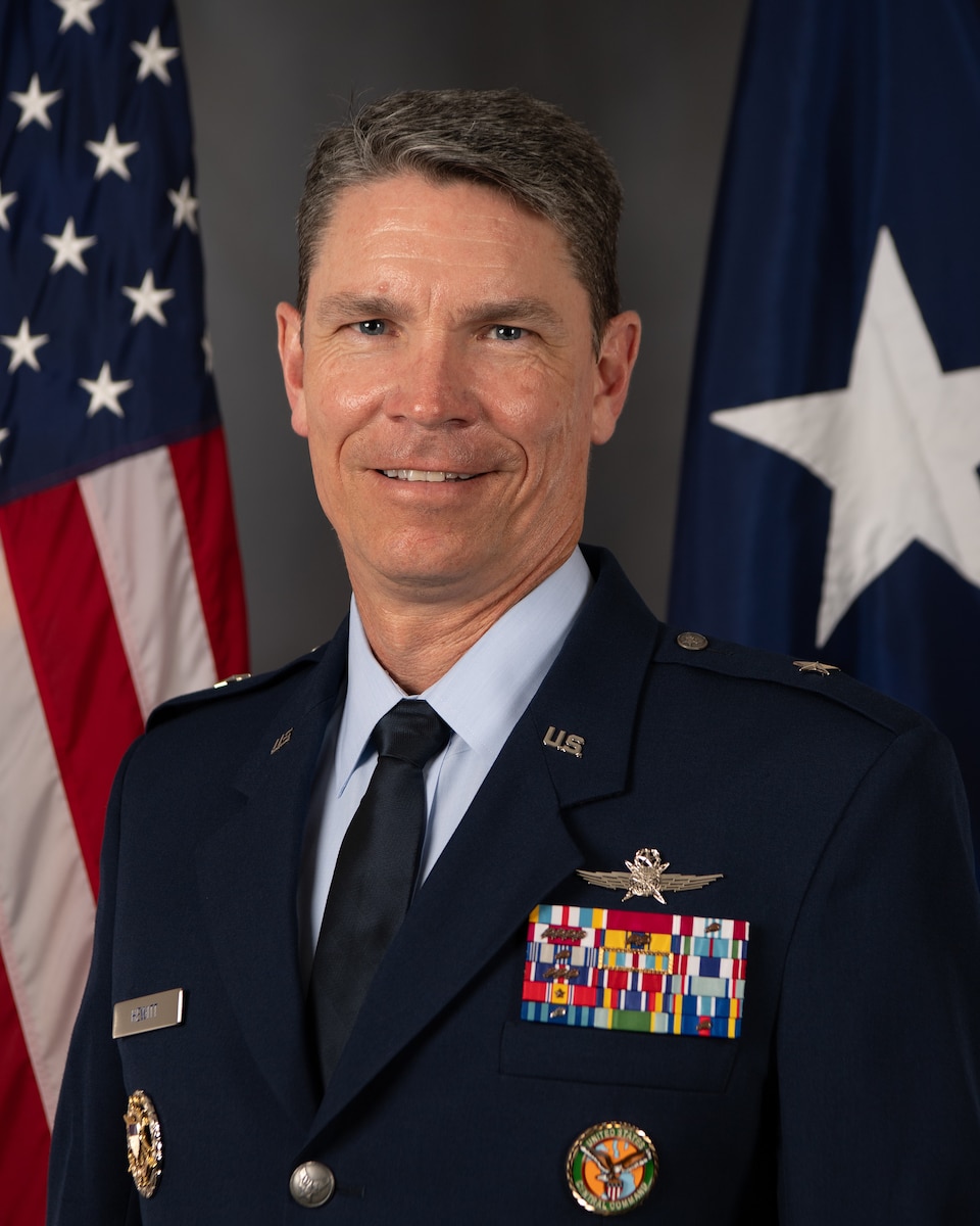 The official photo of Brig. Gen James V. Hewitt.