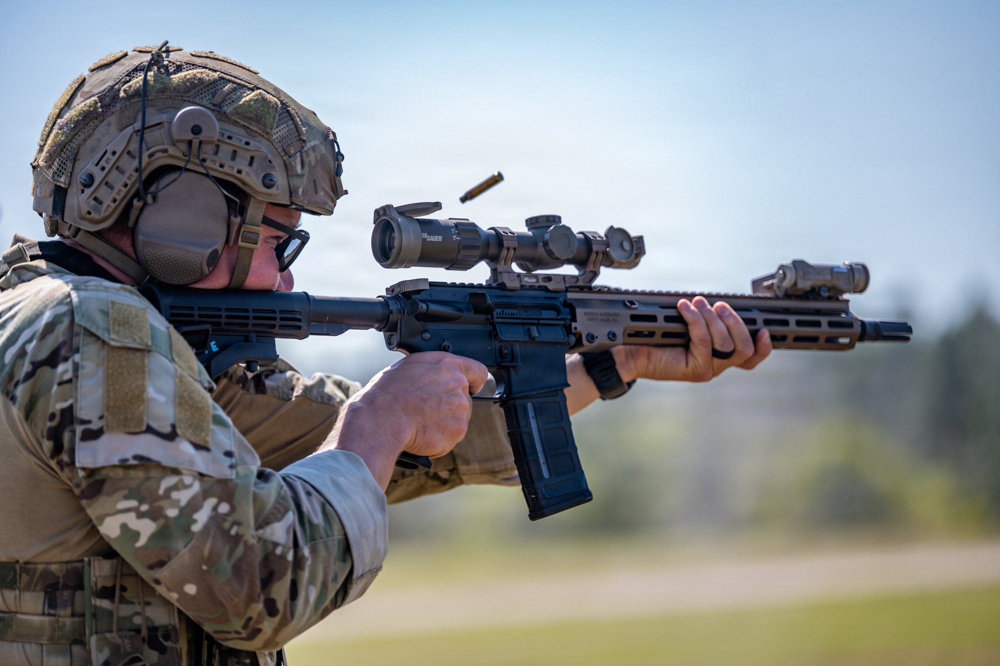 U.S. Air Force Airmen assigned to the 14th Air Support Operations Squadron participate in advanced engagement training at Fort Bragg, North Carolina, April 15, 2026