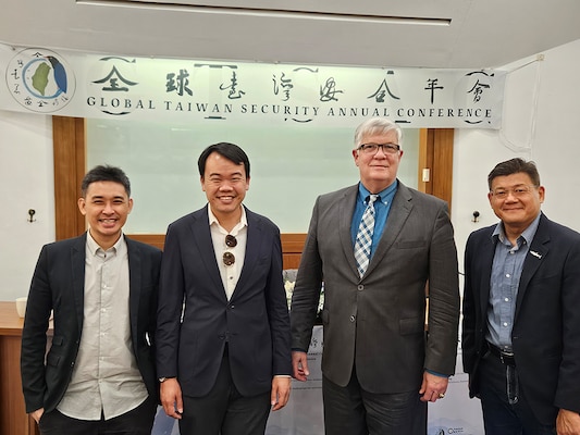 Dr. Thomas Lynch and attendees of the Academia Sinica Conference on July 2-3, 2026