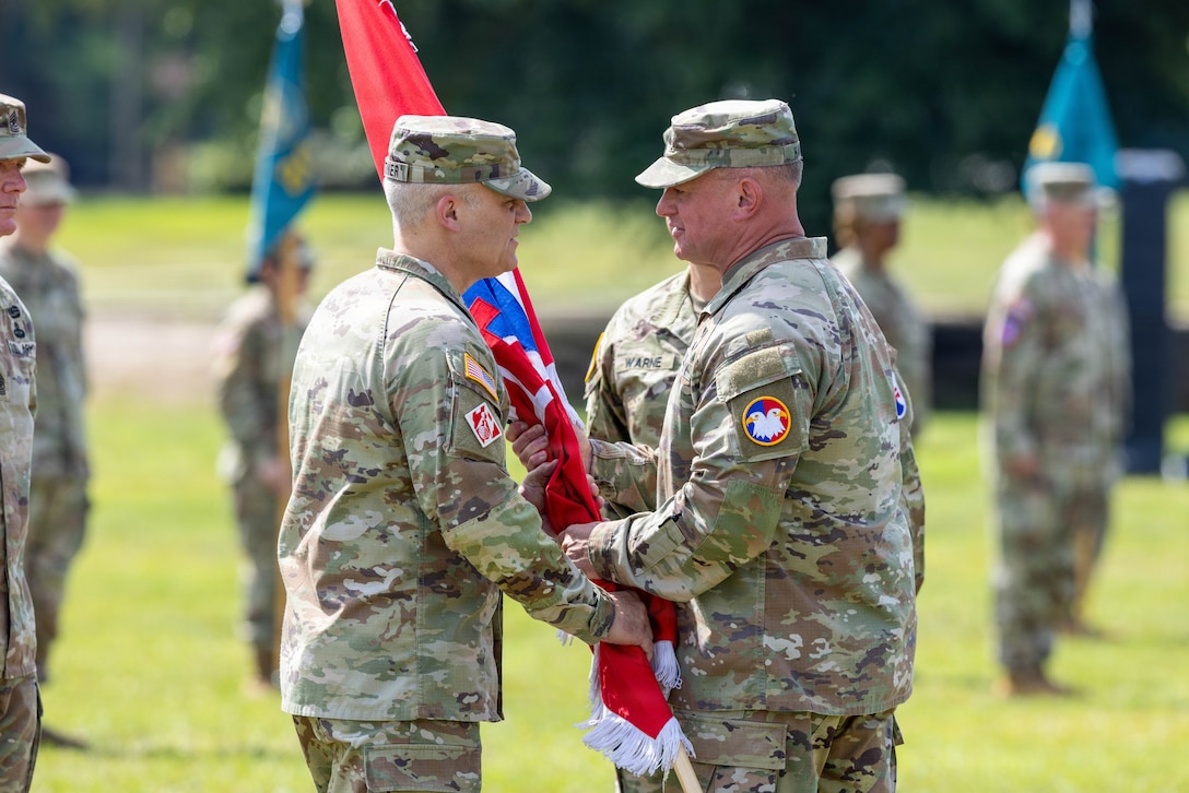 Lt. Gen. Robert D. Harter, chief of Army Reserve and commanding general, U.S. Army Reserve Command, presides over the 412th Theater Engineer Command change of command ceremony at Fort Bragg, North Carolina, June 6, 2026. During the ceremony, Maj. Gen. Matthew S. Warne relinquished command of the 412th TEC to Maj. Gen. Kent J. Lightner, formally transferring responsibility and authority for one of the U.S. Army Reserve’s premier engineer organizations. The event brought together Soldiers, civilian teammates, family members and distinguished guests to recognize Warne’s leadership and welcome Lightner as the command’s new commanding general. (U.S. Army Reserve photo by Staff Sgt. David Cook)