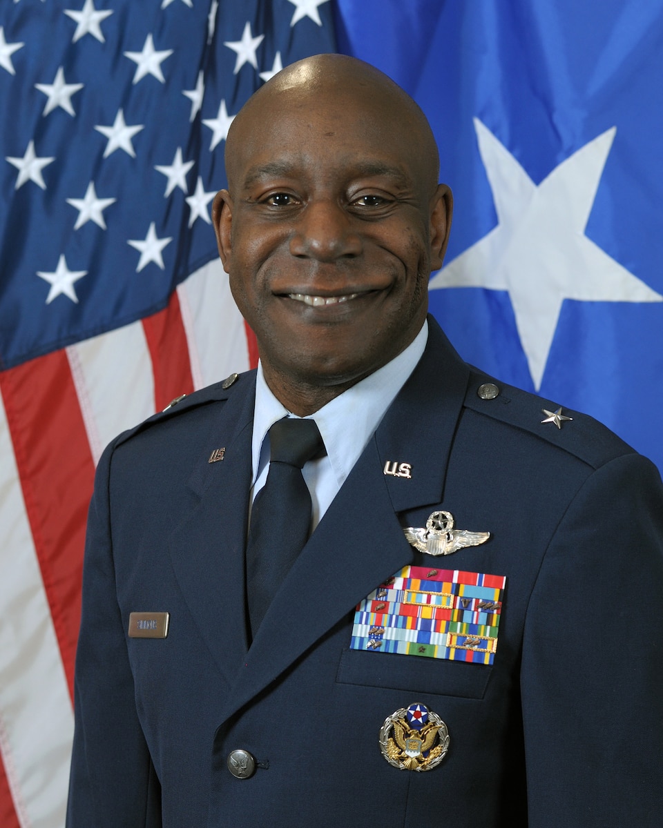 19AF commander