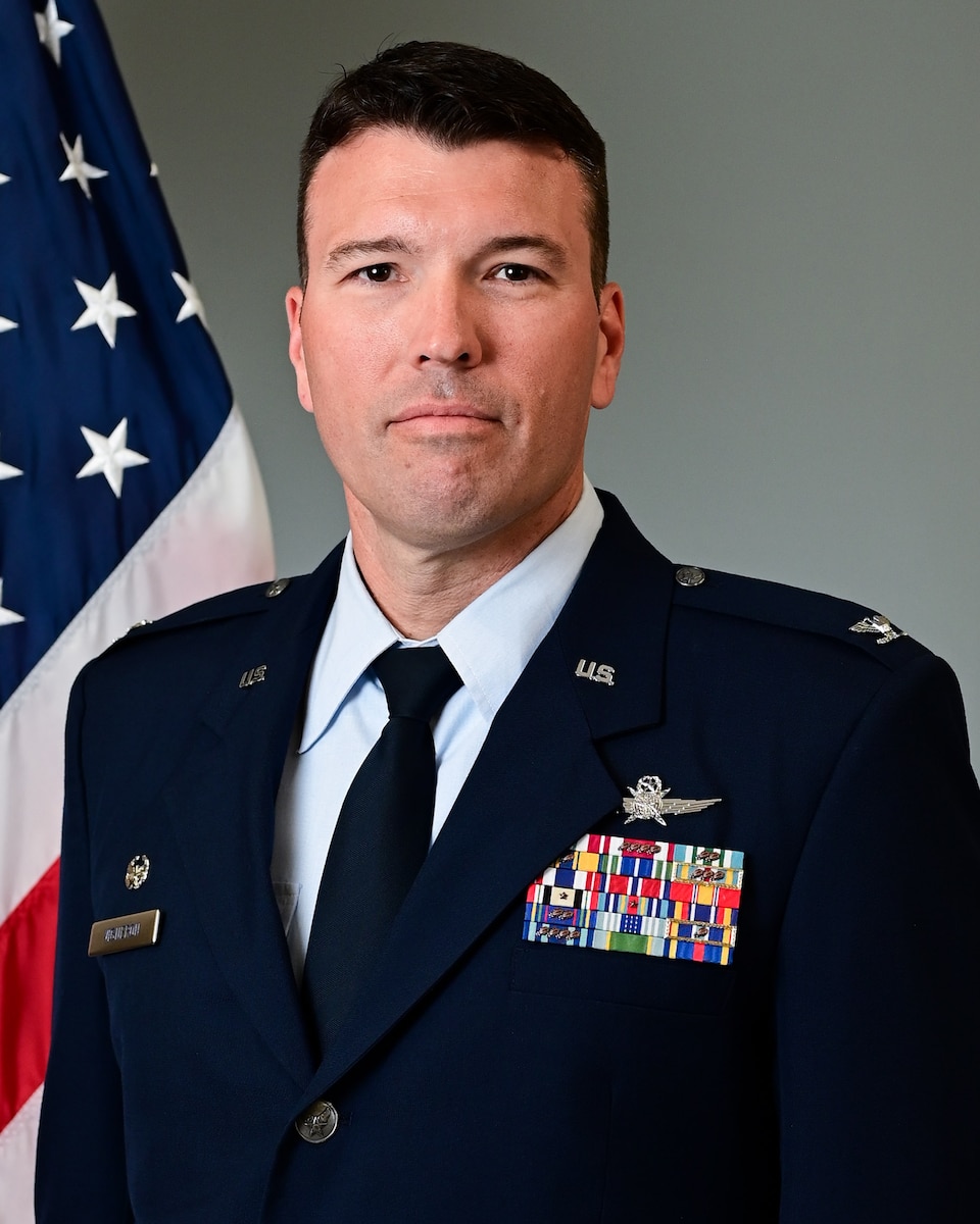 Photo of Col Brandon Vigneron