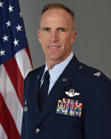 Col Shaun Loomis' Official Photo