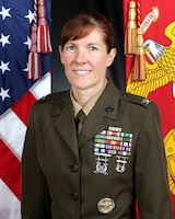 Official Photo of Col. Kimberly Sile