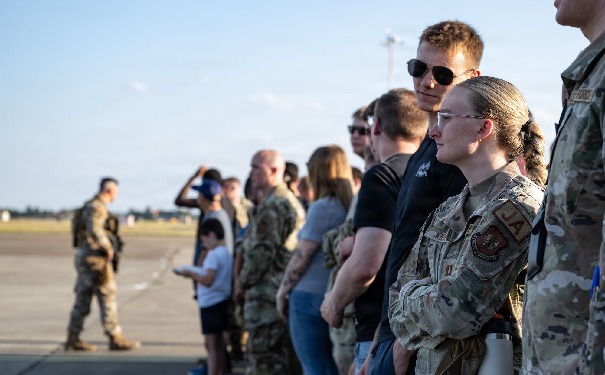 Team Mildenhall members observe the Air Force’s VC-25B Bridge aircraft at RAF Mildenhall, England, July 8, 2026.