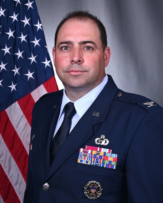 Col. Tyson K. Wetzel photo