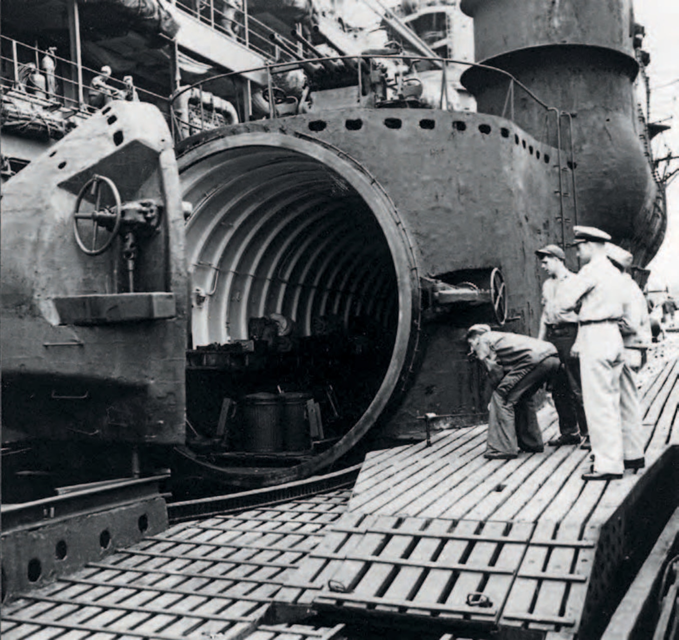 The watertight cylindrical hangar of the I-400 submarine, designed to house three folded Aichi M6A1 Seiran seaplanes.