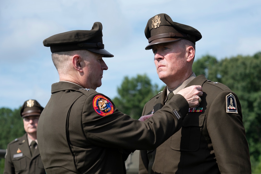 Martin retires after leading Virginia Army National Guard