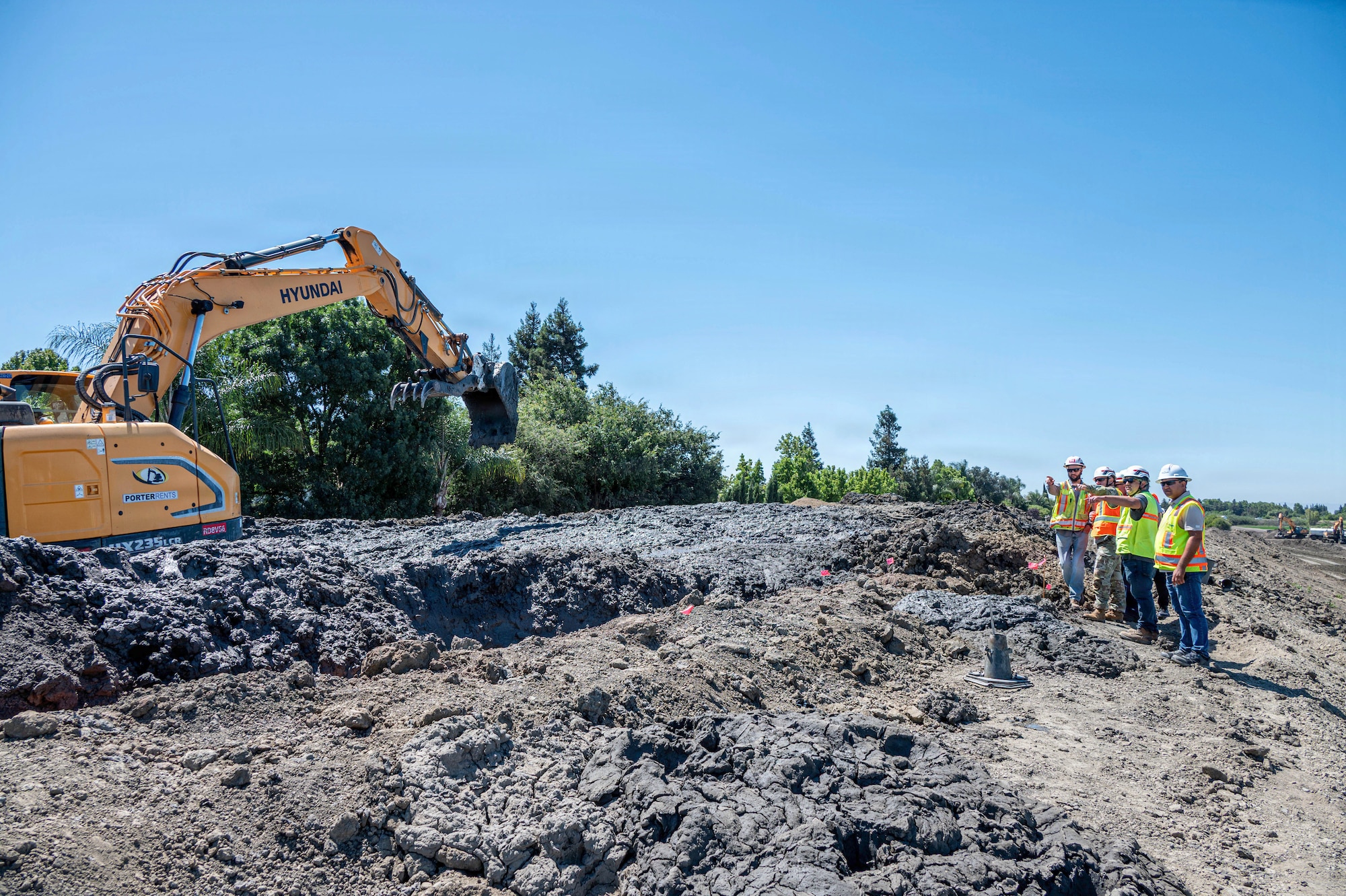 BUILDING STRONGER LEVEES IN STOCKTON