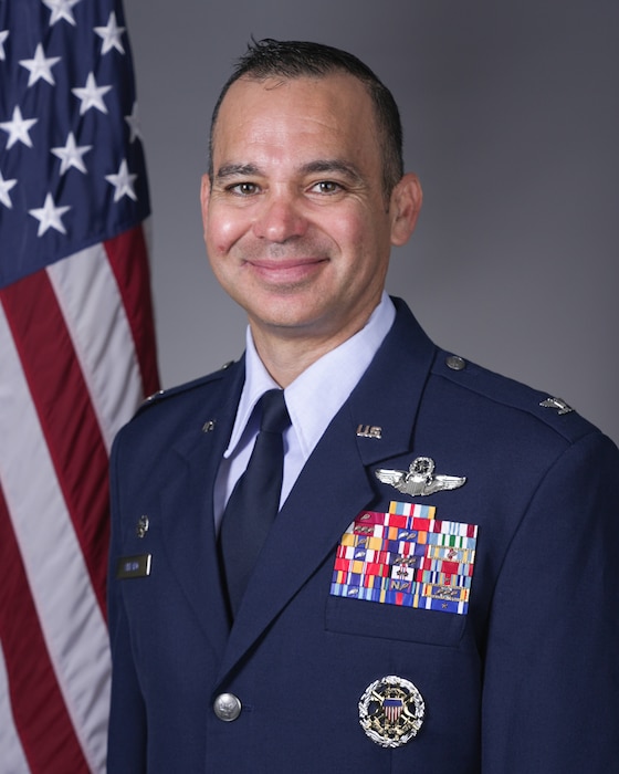 48 FW commander bio photo