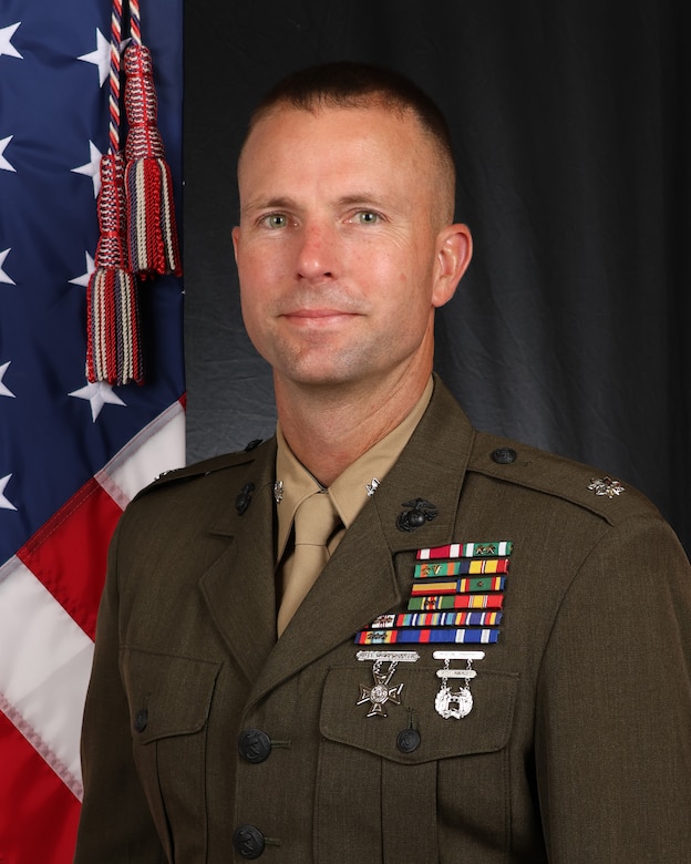 Lieutenant Colonel Gregory M. Veteto, Inspector-Instructor,
1st Battalion, 23d Marines