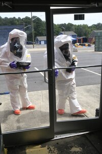 34th CST conducts training in Virginia Beach