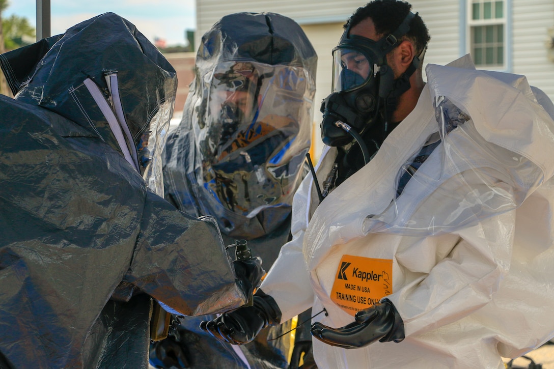 34th CST conducts training in Virginia Beach
