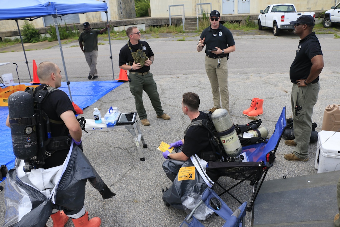 34th CST conducts training in Virginia Beach