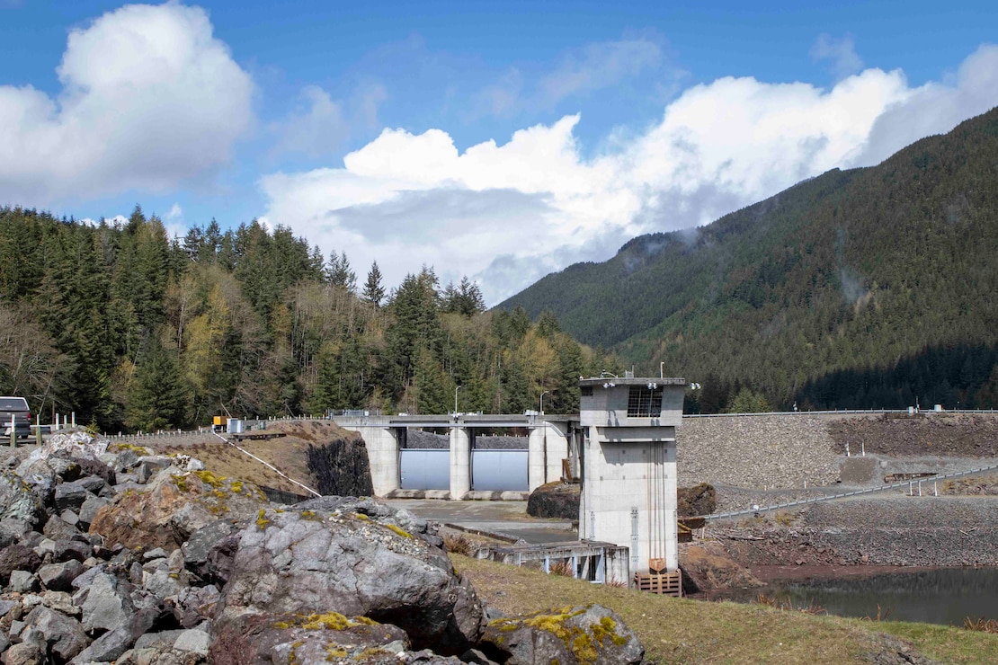 Photo of Howard A. Hansom Dam.