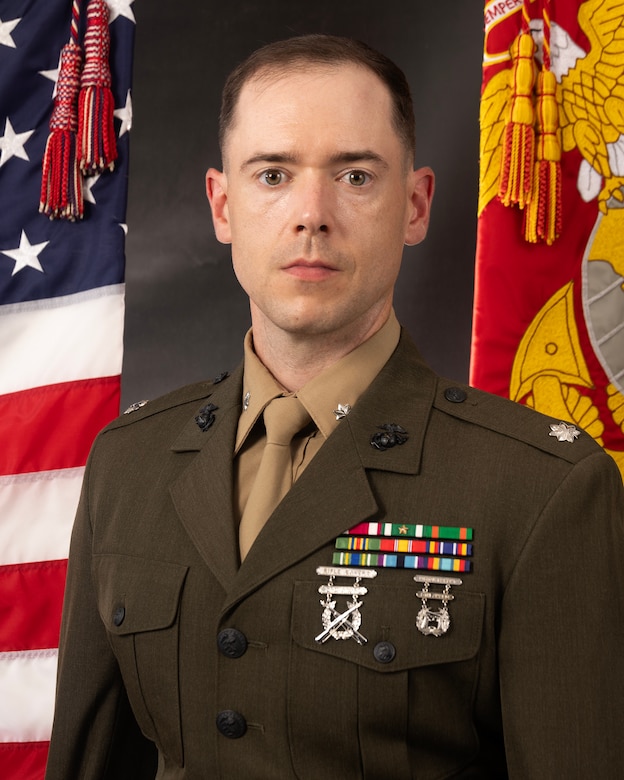 Command portrait of Lt. Col. Joshua Anderson.
