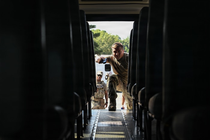 Service members serve