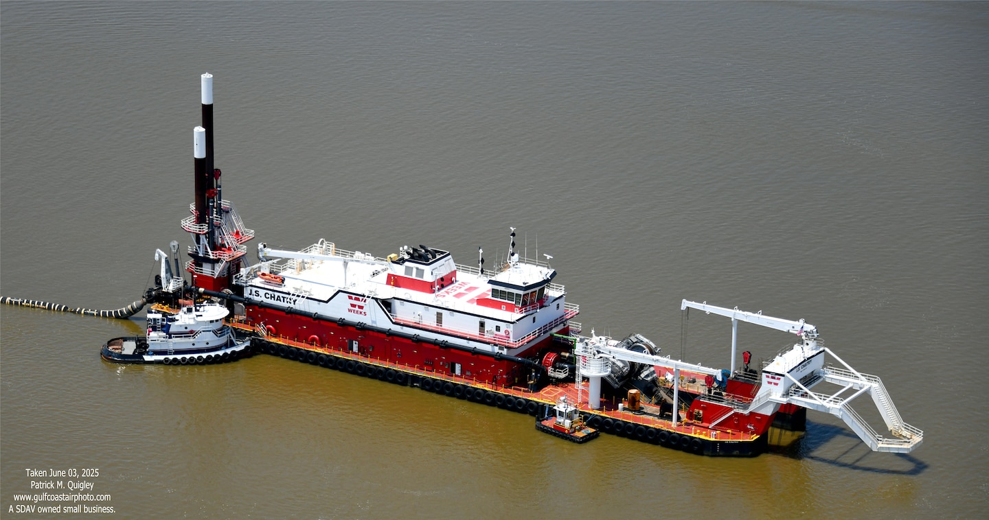 Picture of a dredge.
