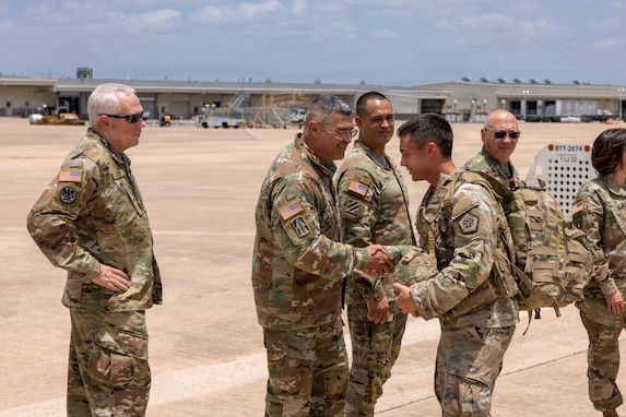Army Reserve Soldiers from 319th Expeditionary Signal Battalion return home after hostile CENTCOM deployment
