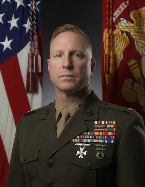 Senior Reserve Advisor
Combat Logistics Regiment 4