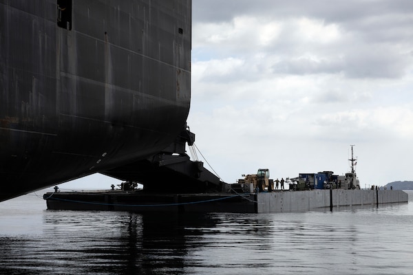 Blount Island Team Keeps Maritime Readiness Moving in South Korea