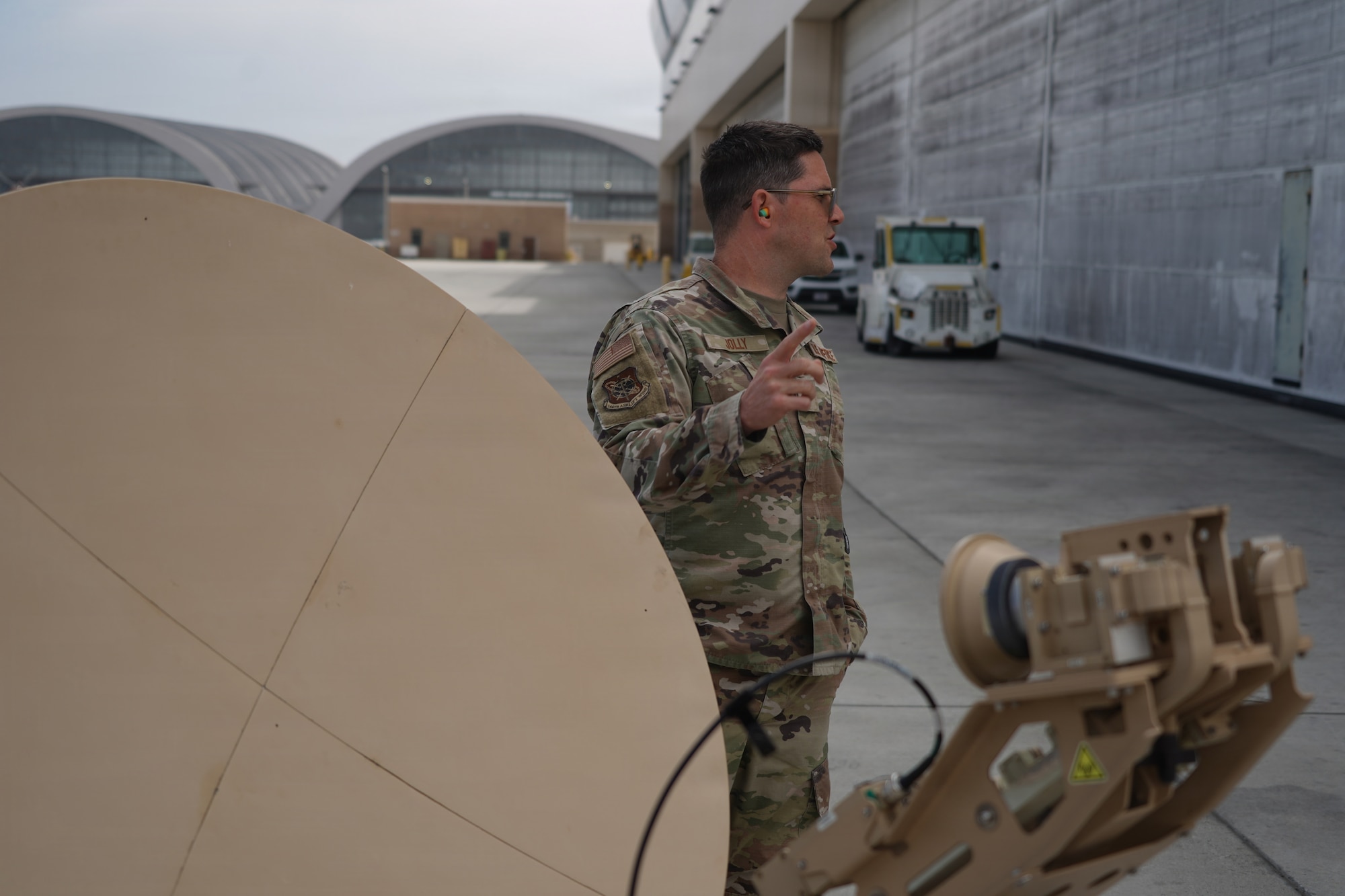 Members of the 146th Communications Flight, California Air National Guard, provide communications support during a Navy training exercise at Naval Air Station North Island, California, ensuring reliable connectivity and network operations for participating forces on April 11, 2026. The exercise provided the Airmen an opportunity to apply their technical expertise in a joint training environment while supporting mission readiness and interoperability among military partners. (U.S. Air National Guard photos by Tech. Sgt. Michelle Ulber)