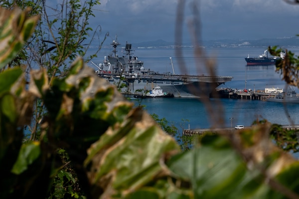 America-class amphibious assault ship USS Tripoli (LHA 7) and embarked 31st Marine Expeditionary Unit arrive at White Beach Naval Facility, Okinawa, Japan, after concluding a dynamic six-month deployment to the U.S. 5th and 7th Fleet areas of operation, July 22, 2026. Tripoli is forward deployed to Sasebo, Japan, and the flagship of Expeditionary Strike Group (ESG) 7 / Commander, Task Force (CTF) 76. Within the U.S. 7th Fleet area of operations, ESG7 / CTF-76 is responsible for conducting expeditionary warfare operations with Navy and Marine Corps capabilities to support theater contingencies that range from crisis response to full combat operations. U.S. 7th Fleet, the Navy’s largest forward-deployed numbered fleet, routinely interacts and operates with allies and partners in preserving a free and open Indo-Pacific. (U.S. Navy photo by Mass Communication Specialist 2nd Class Danilo Reynoso)