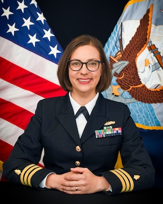 Cmdr. Emily Latimer, an emergency clinical nurse specialist at Naval Medical Center Camp Lejeune, was awarded the Defense Health Agency Nursing Award for Evidence-Based Practice. Latimer spearheaded an evidence-based practice project to examine methods for administering blood specifically to pediatric trauma patients.